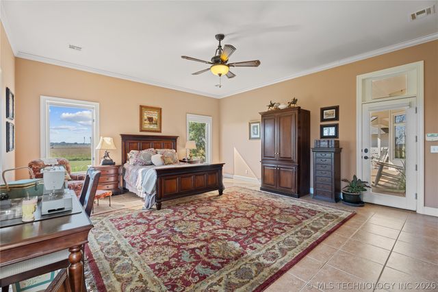 639 NE Bison Road, Bartlesville, OK 74006