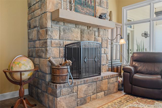 639 NE Bison Road, Bartlesville, OK 74006
