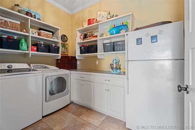 639 NE Bison Road, Bartlesville, OK 74006