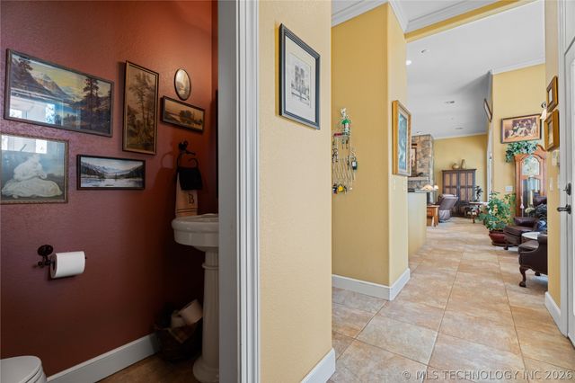 639 NE Bison Road, Bartlesville, OK 74006