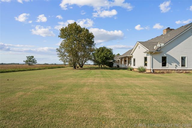 639 NE Bison Road, Bartlesville, OK 74006