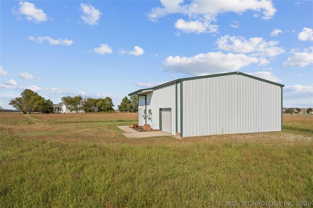 639 NE Bison Road, Bartlesville, OK 74006