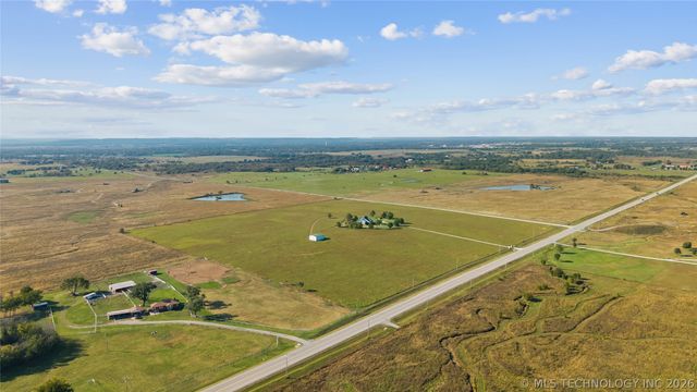 639 NE Bison Road, Bartlesville, OK 74006