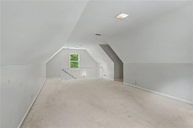 4044 Jewelers Court SW, Lilburn, GA 30047