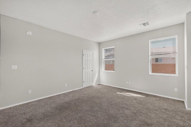 6380 Gannett Drive NE, Rio Rancho, NM 87144