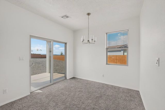 6380 Gannett Drive NE, Rio Rancho, NM 87144