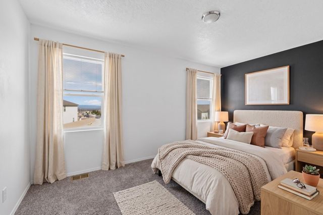 6380 Gannett Drive NE, Rio Rancho, NM 87144