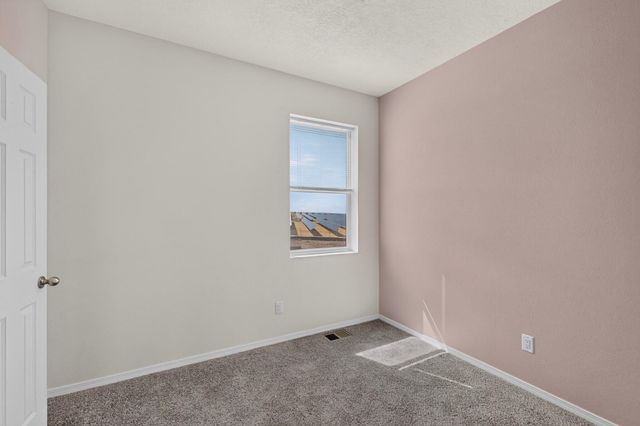 6380 Gannett Drive NE, Rio Rancho, NM 87144