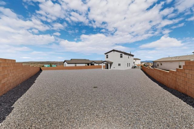 6380 Gannett Drive NE, Rio Rancho, NM 87144