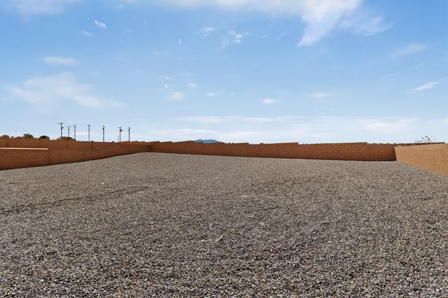6380 Gannett Drive NE, Rio Rancho, NM 87144