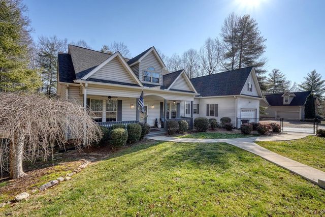 380 Patricks Drive, Blairsville, GA 30512