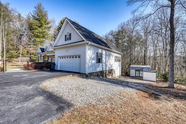 380 Patricks Drive, Blairsville, GA 30512