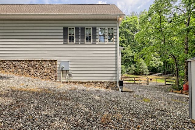 380 Patricks Drive, Blairsville, GA 30512