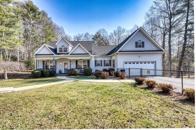 380 Patricks Drive, Blairsville, GA 30512