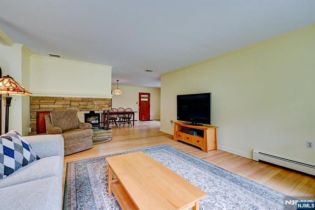 253 Kerrs Corner Road, Frelinghuysen, NJ 07825