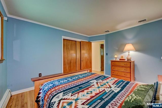 253 Kerrs Corner Road, Frelinghuysen, NJ 07825