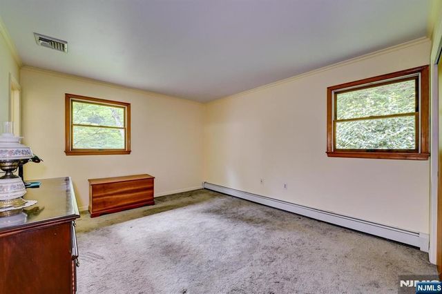 253 Kerrs Corner Road, Frelinghuysen, NJ 07825