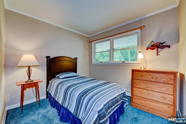 253 Kerrs Corner Road, Frelinghuysen, NJ 07825