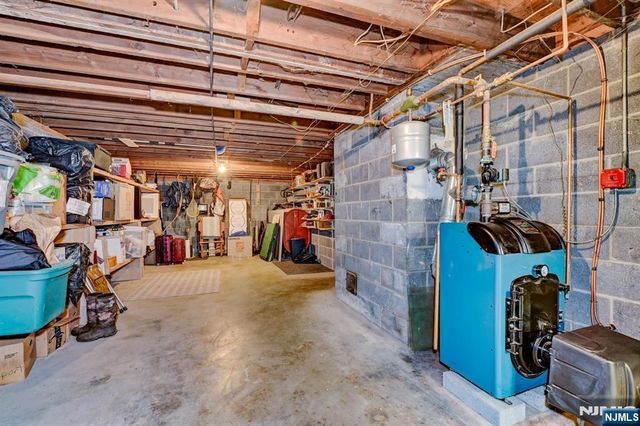 253 Kerrs Corner Road, Frelinghuysen, NJ 07825