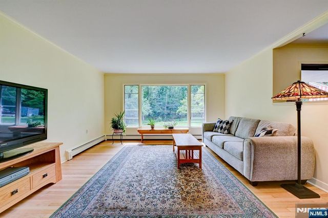 253 Kerrs Corner Road, Frelinghuysen, NJ 07825