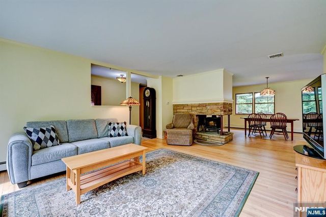 253 Kerrs Corner Road, Frelinghuysen, NJ 07825