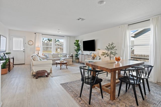 6037 Vestige Bnd, Bulverde, TX 78163