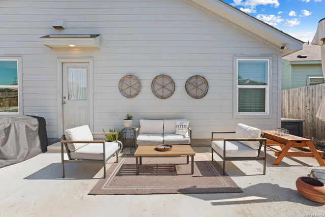 6037 Vestige Bnd, Bulverde, TX 78163