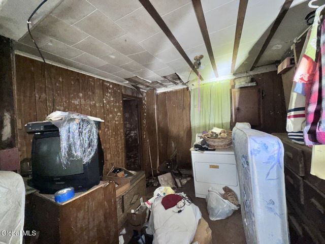 145 Nys Route 67, Mechanicville, NY 12118