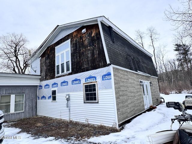 145 Nys Route 67, Mechanicville, NY 12118