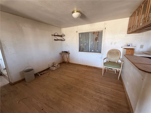 5546 W Diabase Drive, Golden Valley, AZ 86413