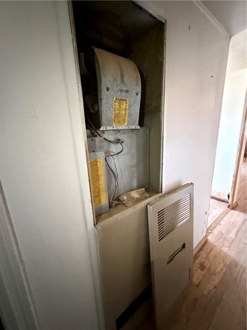 5546 W Diabase Drive, Golden Valley, AZ 86413