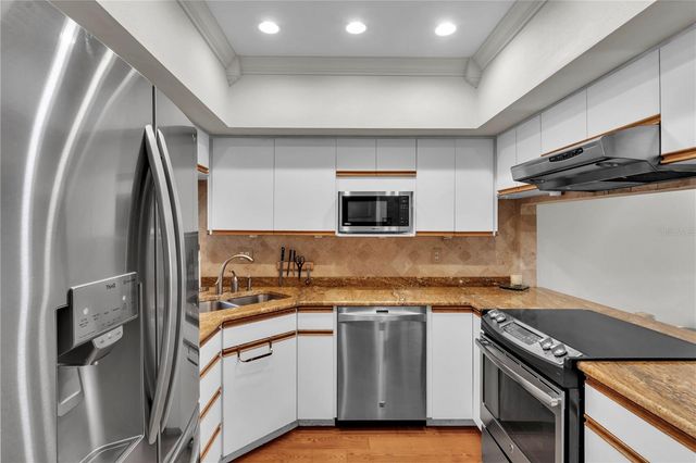 4508 ROLLING GREEN LANE 0, Tampa, FL 33618