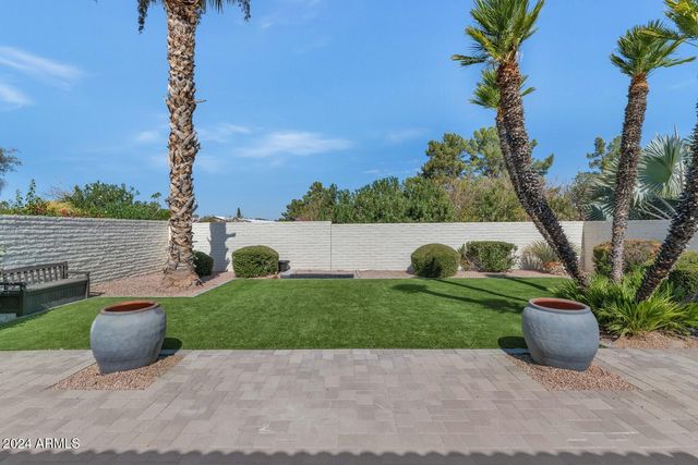 7328 E KRALL Street, Scottsdale, AZ 85250