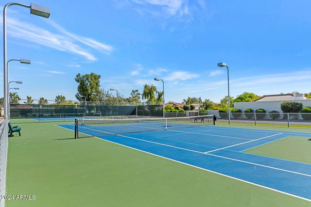 7328 E KRALL Street, Scottsdale, AZ 85250