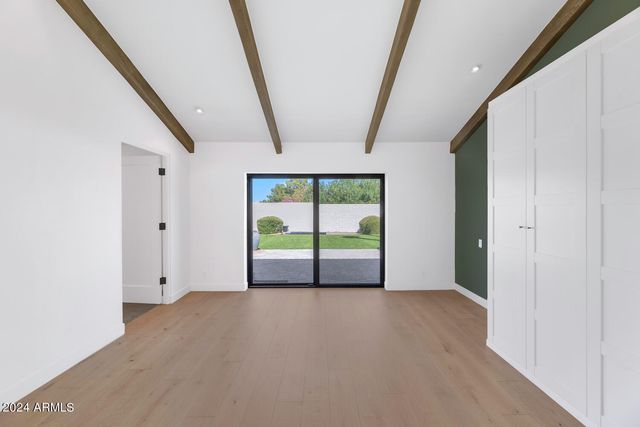 7328 E KRALL Street, Scottsdale, AZ 85250