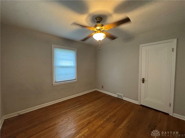 1260 Delaine Avenue, Dayton, OH 45419