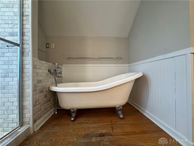 1260 Delaine Avenue, Dayton, OH 45419