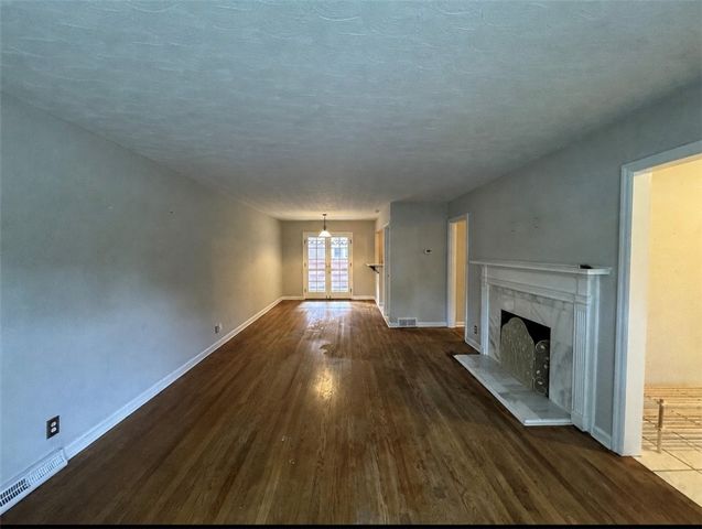 1260 Delaine Avenue, Dayton, OH 45419