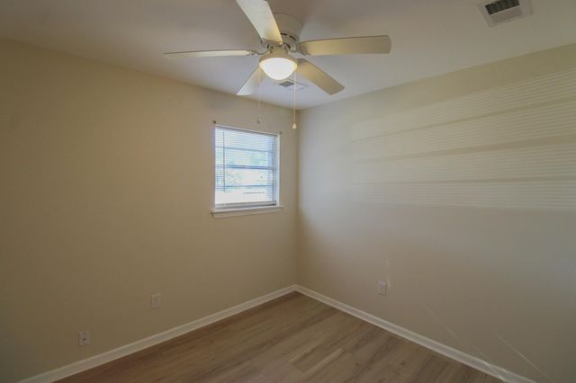 305 Millcreek Drive, Charleston, SC 29407