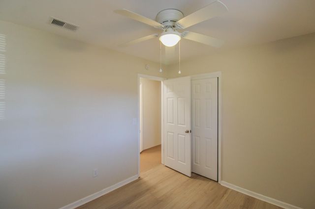 305 Millcreek Drive, Charleston, SC 29407