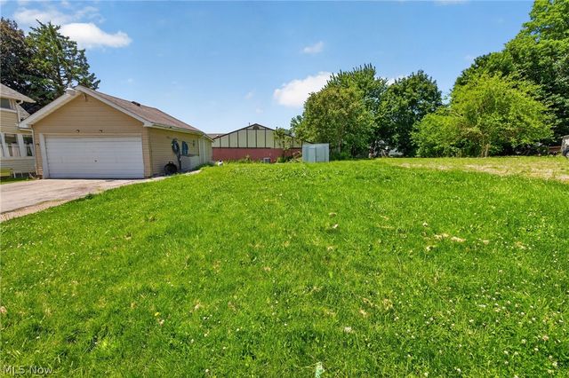 3202 Mahoning Avenue, Youngstown, OH 44509