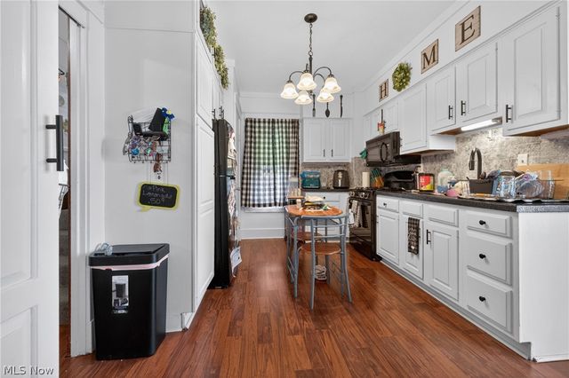 3202 Mahoning Avenue, Youngstown, OH 44509