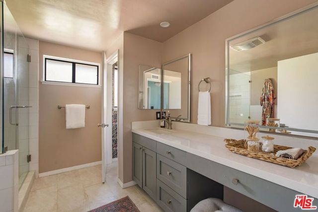 19051 Brasilia Drive, Los Angeles, CA 91326