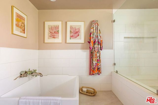 19051 Brasilia Drive, Los Angeles, CA 91326
