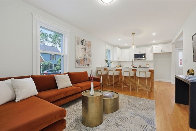 302 Wachusett St, Boston, MA 02130