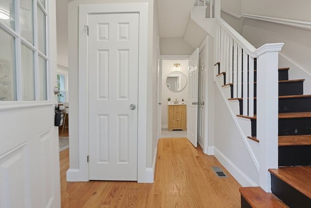 302 Wachusett St, Boston, MA 02130