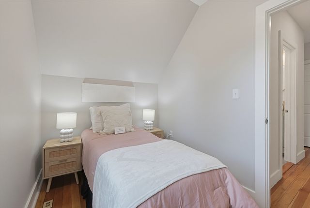 302 Wachusett St, Boston, MA 02130
