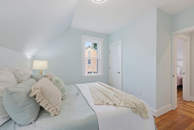 302 Wachusett St, Boston, MA 02130
