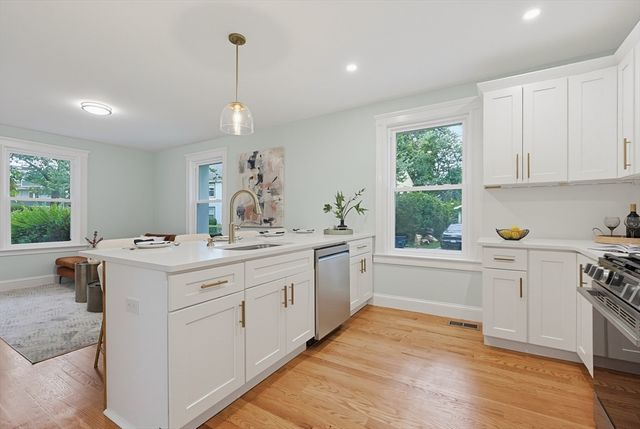 302 Wachusett St, Boston, MA 02130