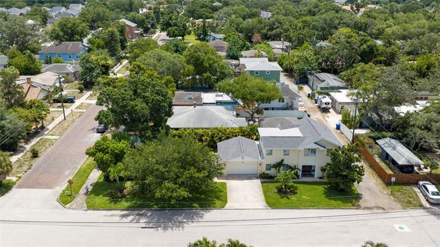 1470 28TH AVENUE N, St Petersburg, FL 33704